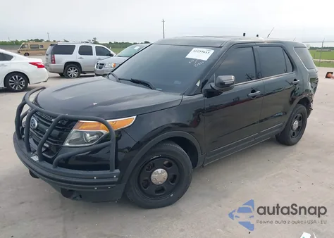 2014 Ford Police Interceptor из США, поврежденный, VIN 1FM5K8AR1EGA71021